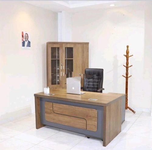 1.8M executive desk on sale in Kenya.