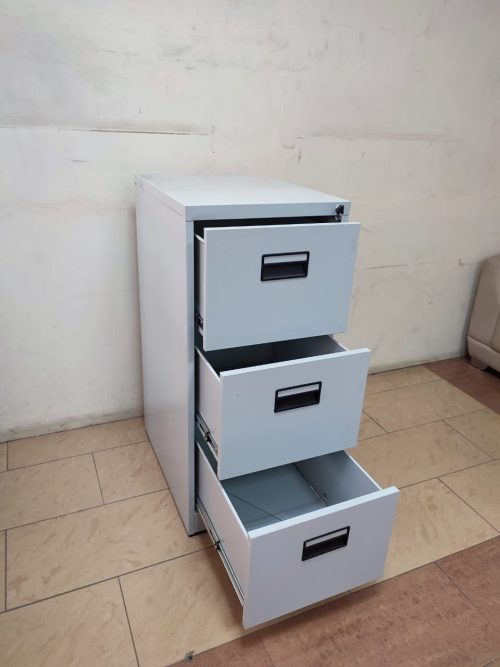 3-Drawer Metallic Cabinet